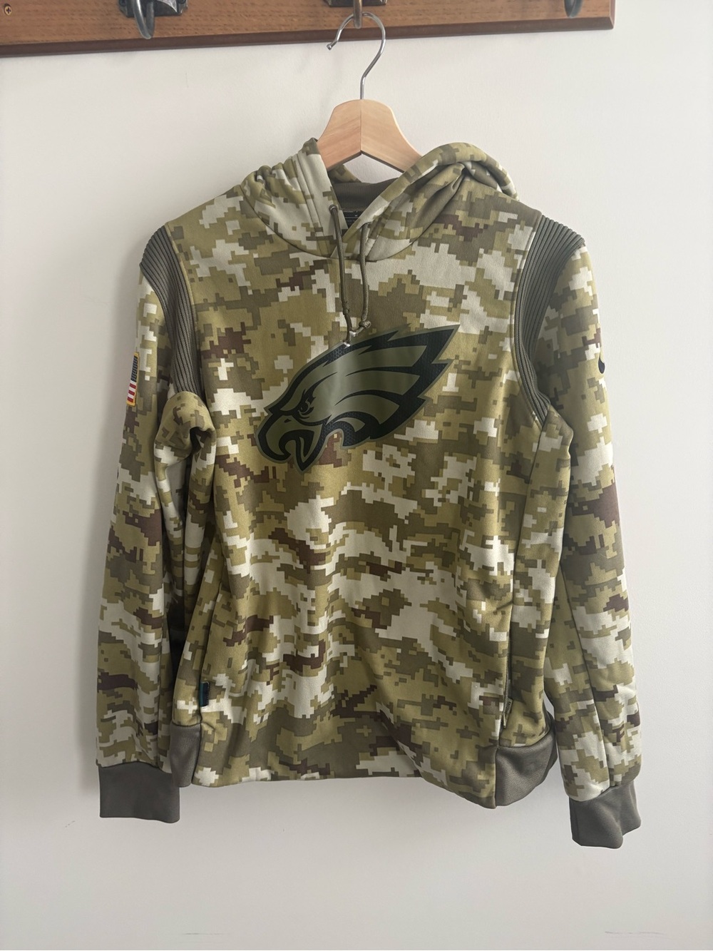 Nike NFL ONFIELD APPAREL Men's Digital Camo Hoodie Eagles